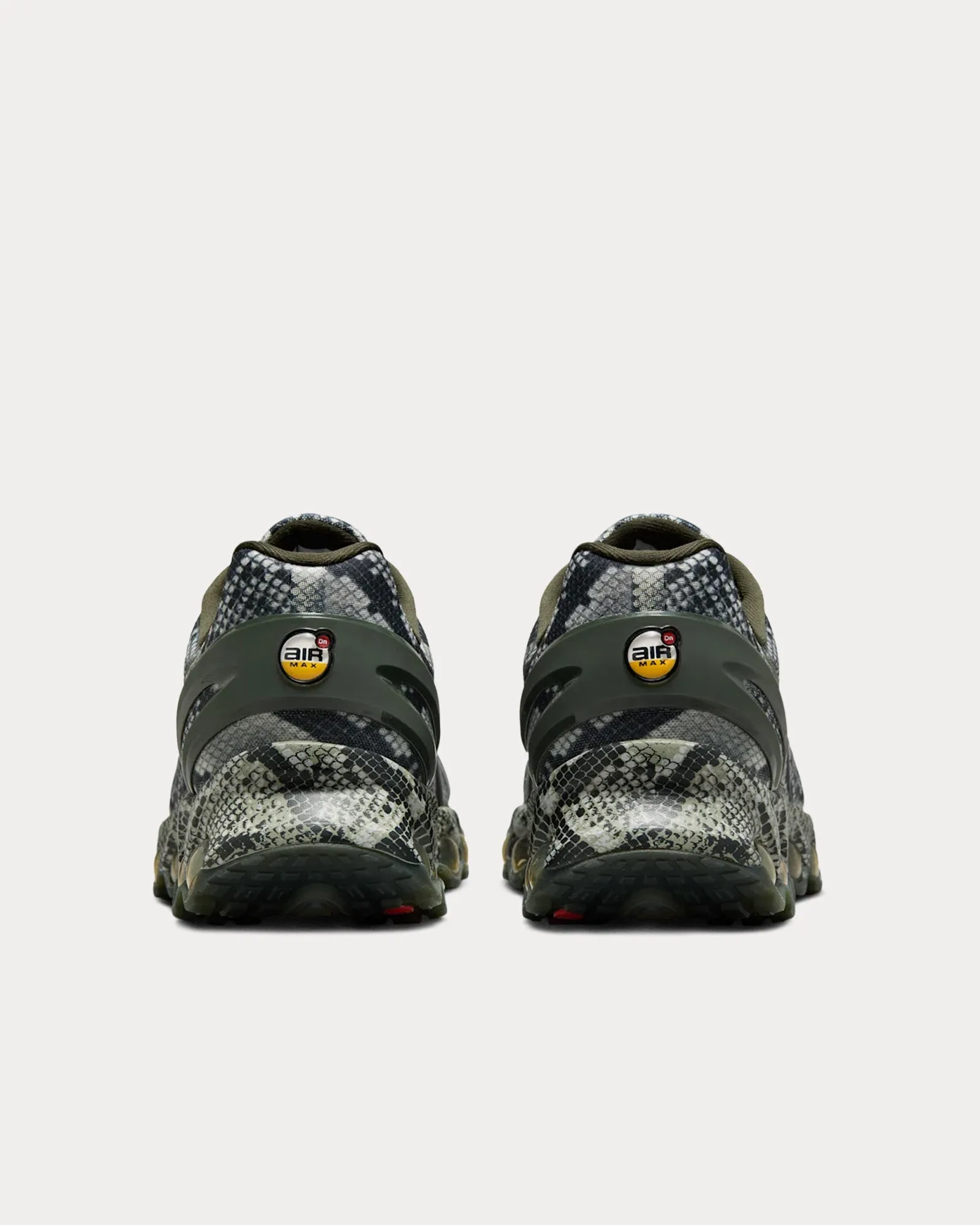 Air Max Dn8 Khaki / Sequoia Low Top Sneakers