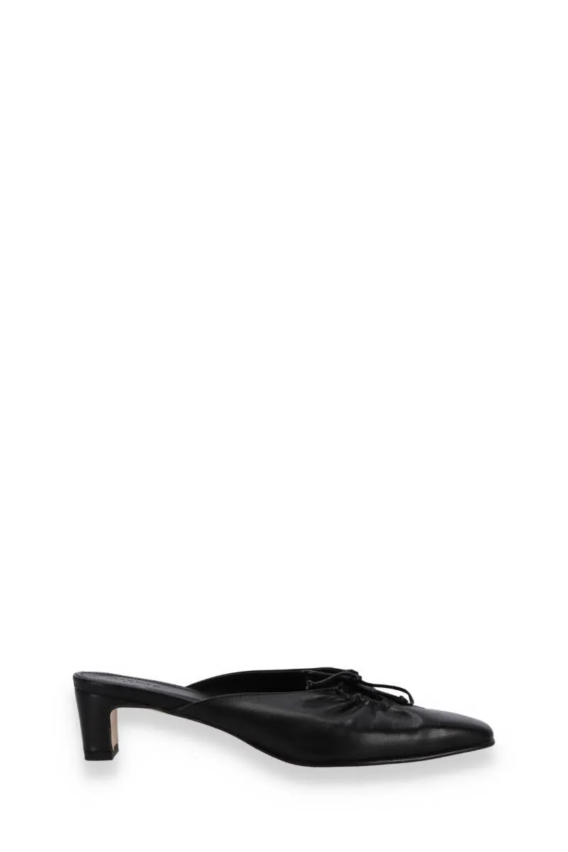 AMAR LEATHER MULES IN BLACK