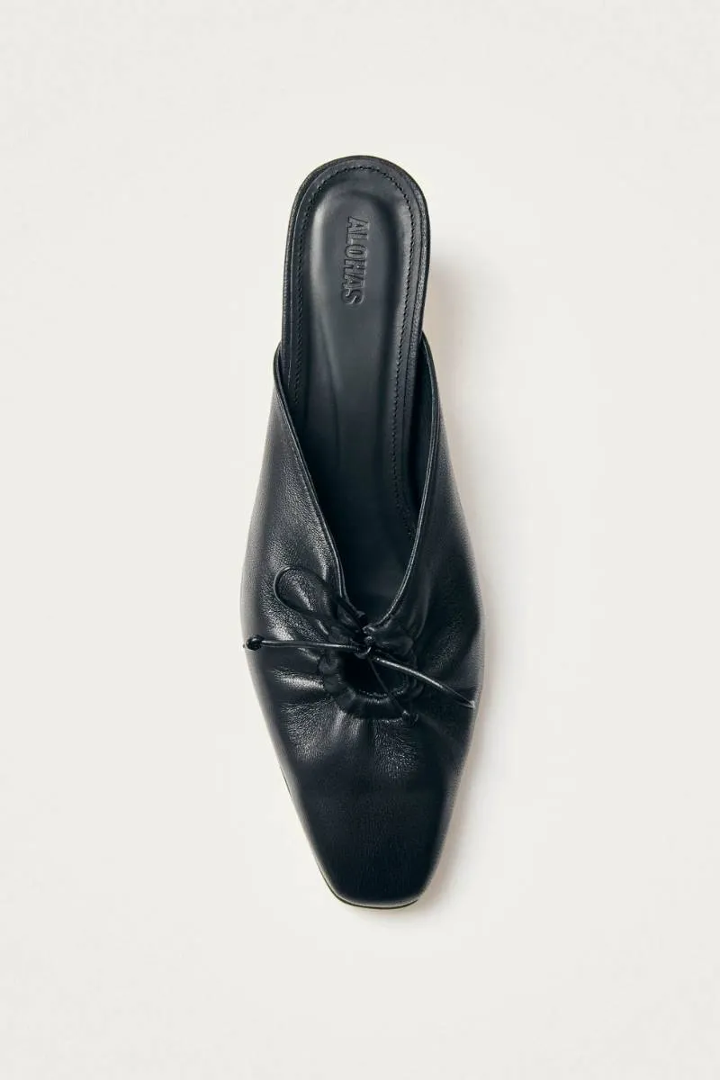 AMAR LEATHER MULES IN BLACK