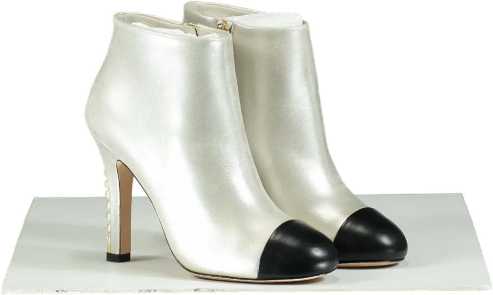 Chanel Metallic Leather Pearl Embellished CC Ankle Boots UK 4.5 EU 37.5