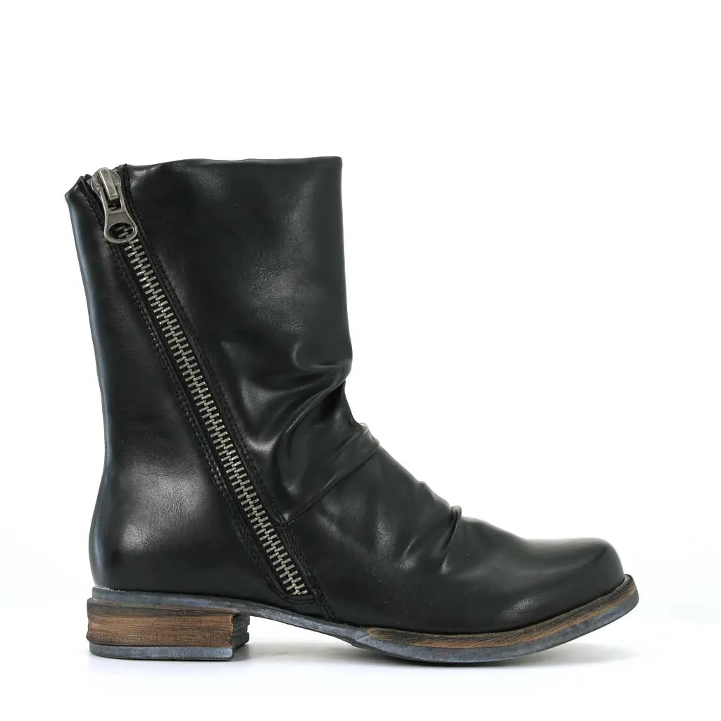 CORSICA VEGAN MID HIGH BOOTS