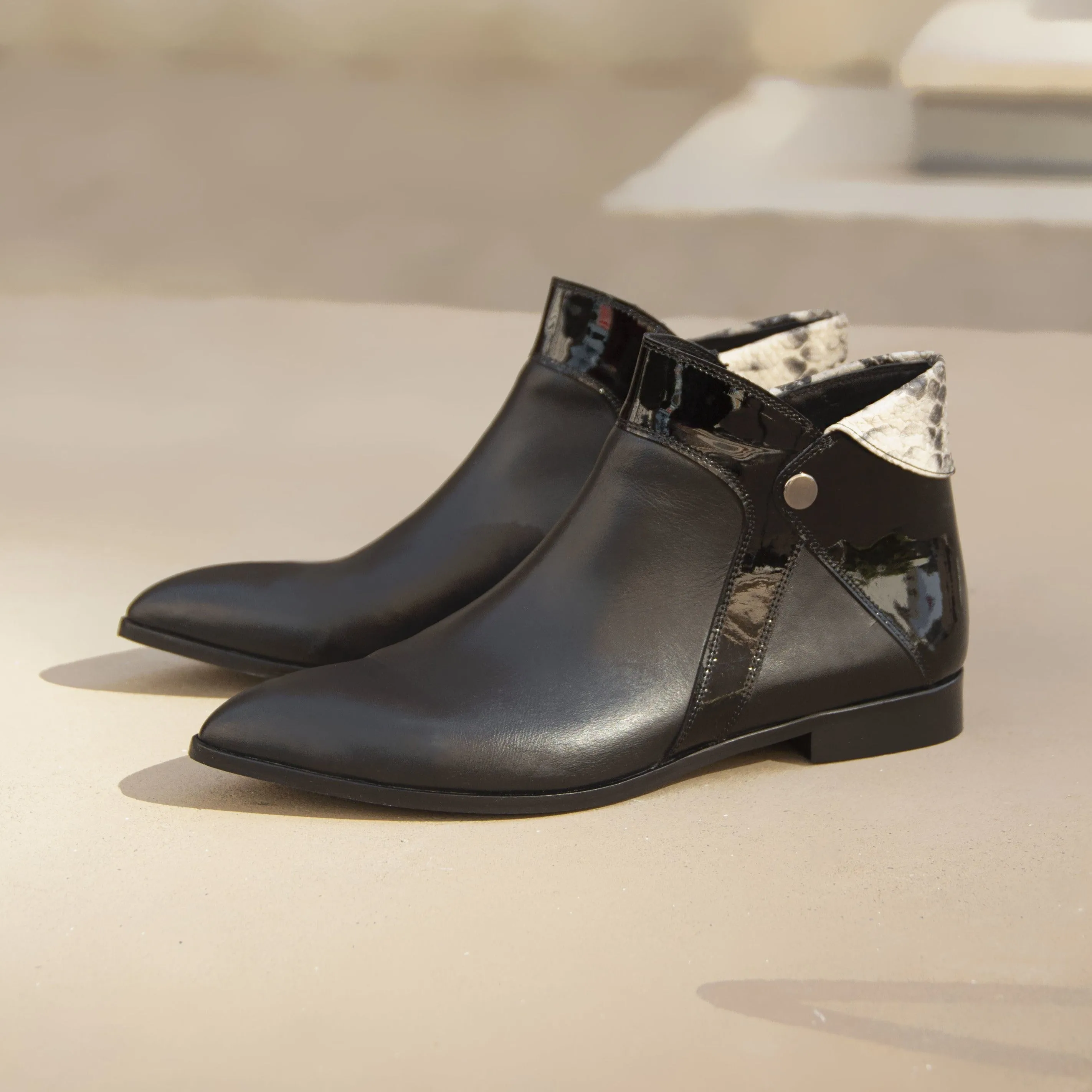 Elaine black boot
