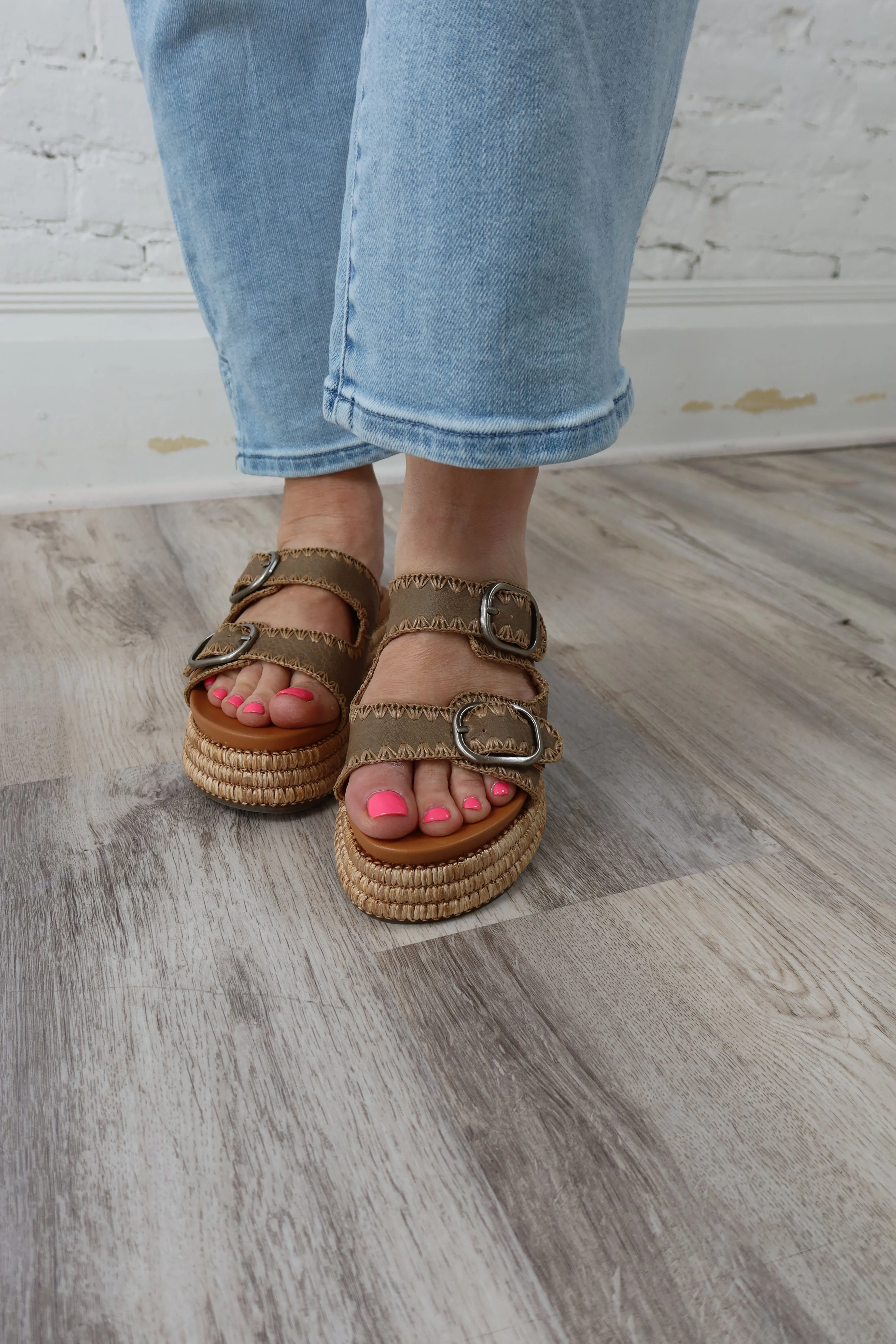 Herana Taupe Shoe