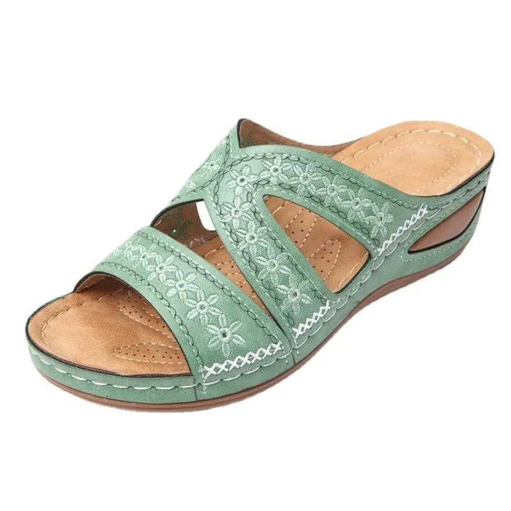 Stylish and Comfortable Plus Size Women's Gladiator Slip-On Platform  Wedge Sandals