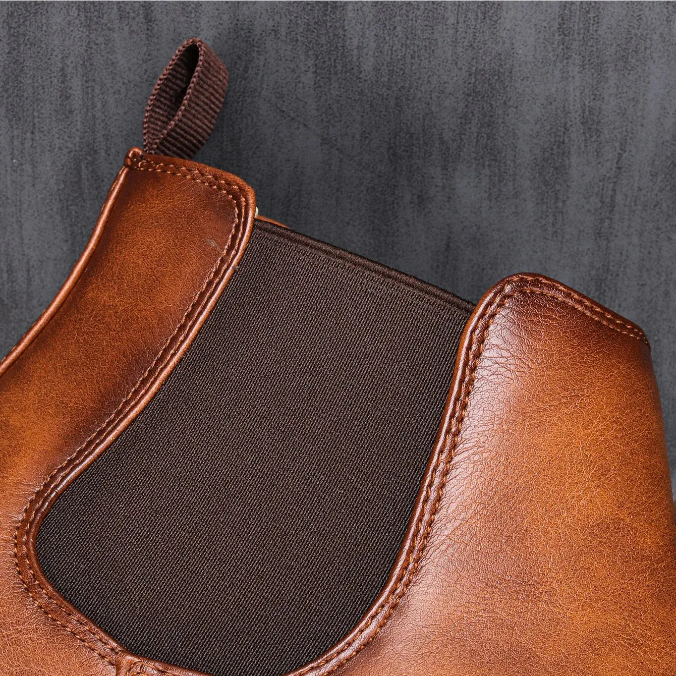 Wayne | Timeless Chelsea boots