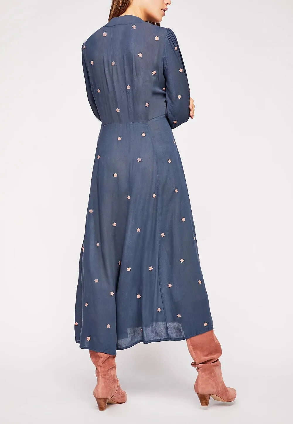 Women Boho Flowy Maxi Dress Floral Embroidered Puff Sleeve Long Dress Drawstring Deep V Neck Vacation Beach Sundress