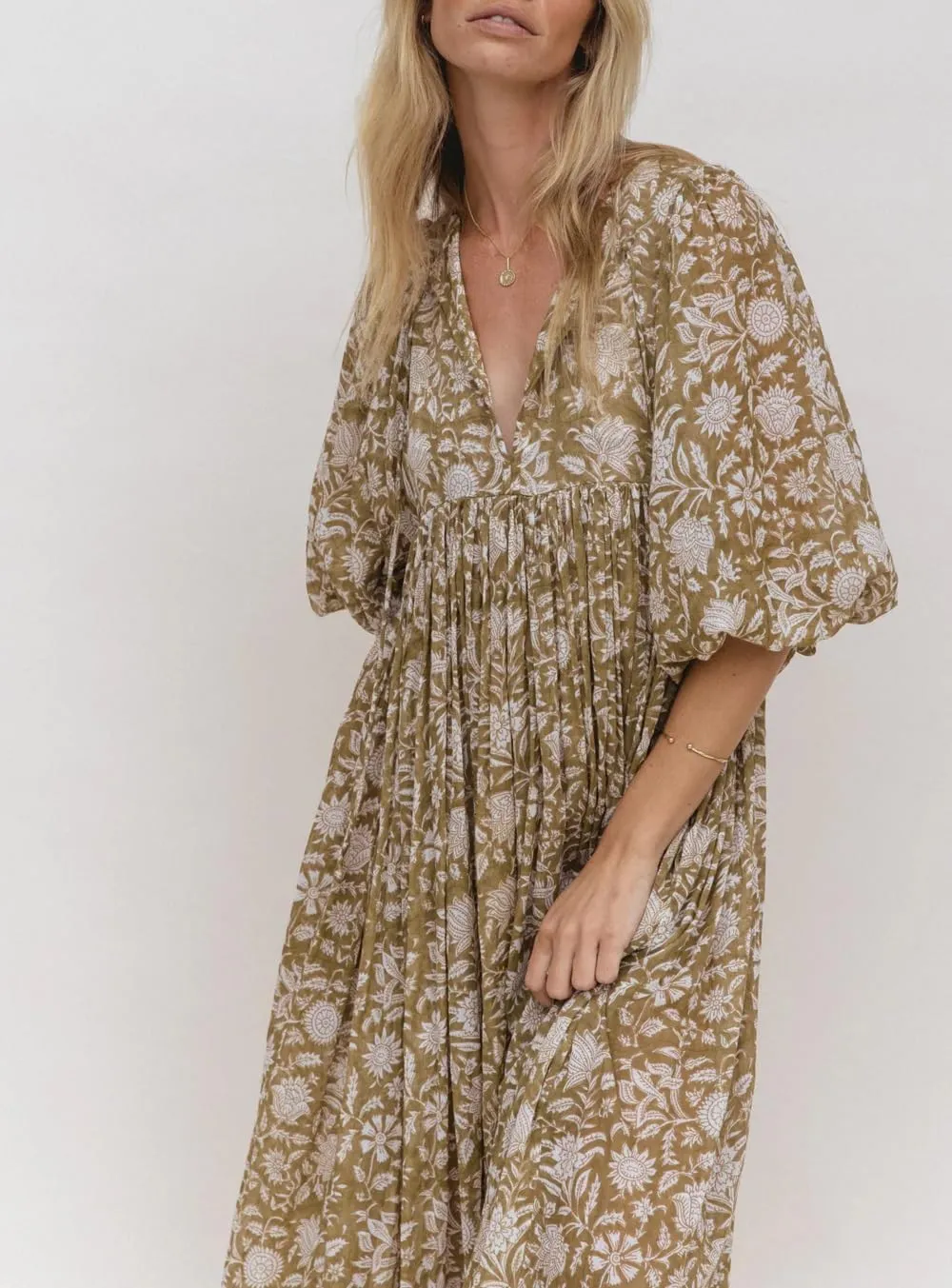 Women Boho Flowy Maxi Dress Floral Print Puff Sleeve Loose Dress Vintage Graphic Casual Swing A Line Beach Sundress