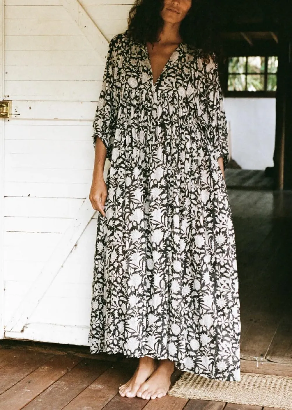 Women Boho Flowy Maxi Dress Floral Print Puff Sleeve Loose Dress Vintage Graphic Casual Swing A Line Beach Sundress