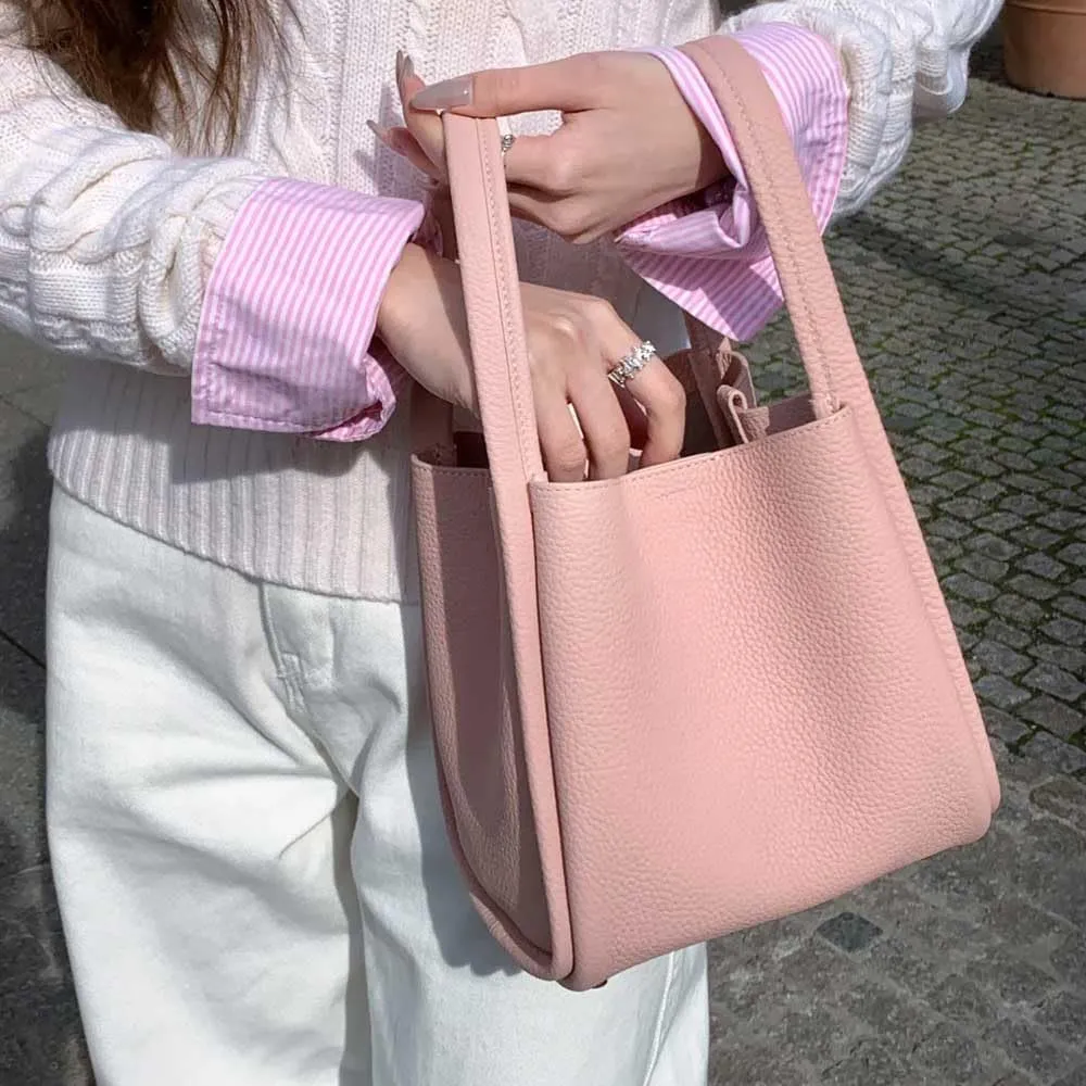 Women's Classic Design Luxury Leather Bag Soft Handbag Fashion Multi functional Bucket Bag Elegant Handbag