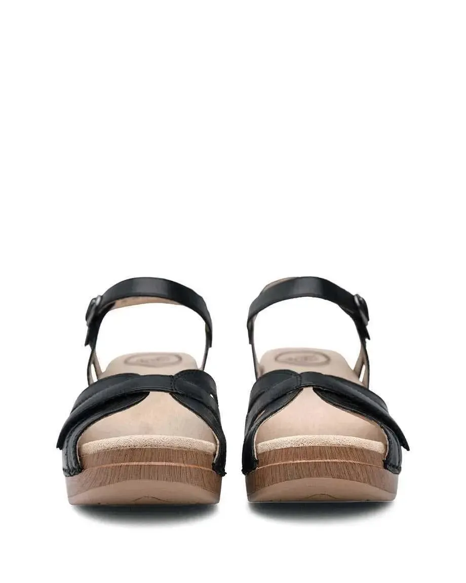 Women’s Dansko Season Sandal – Effortless Comfort with a Custom Fit