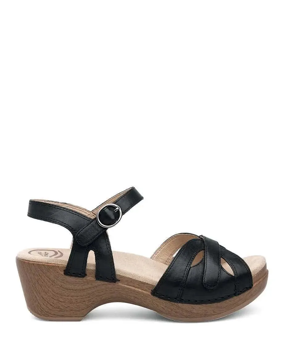 Women’s Dansko Season Sandal – Effortless Comfort with a Custom Fit