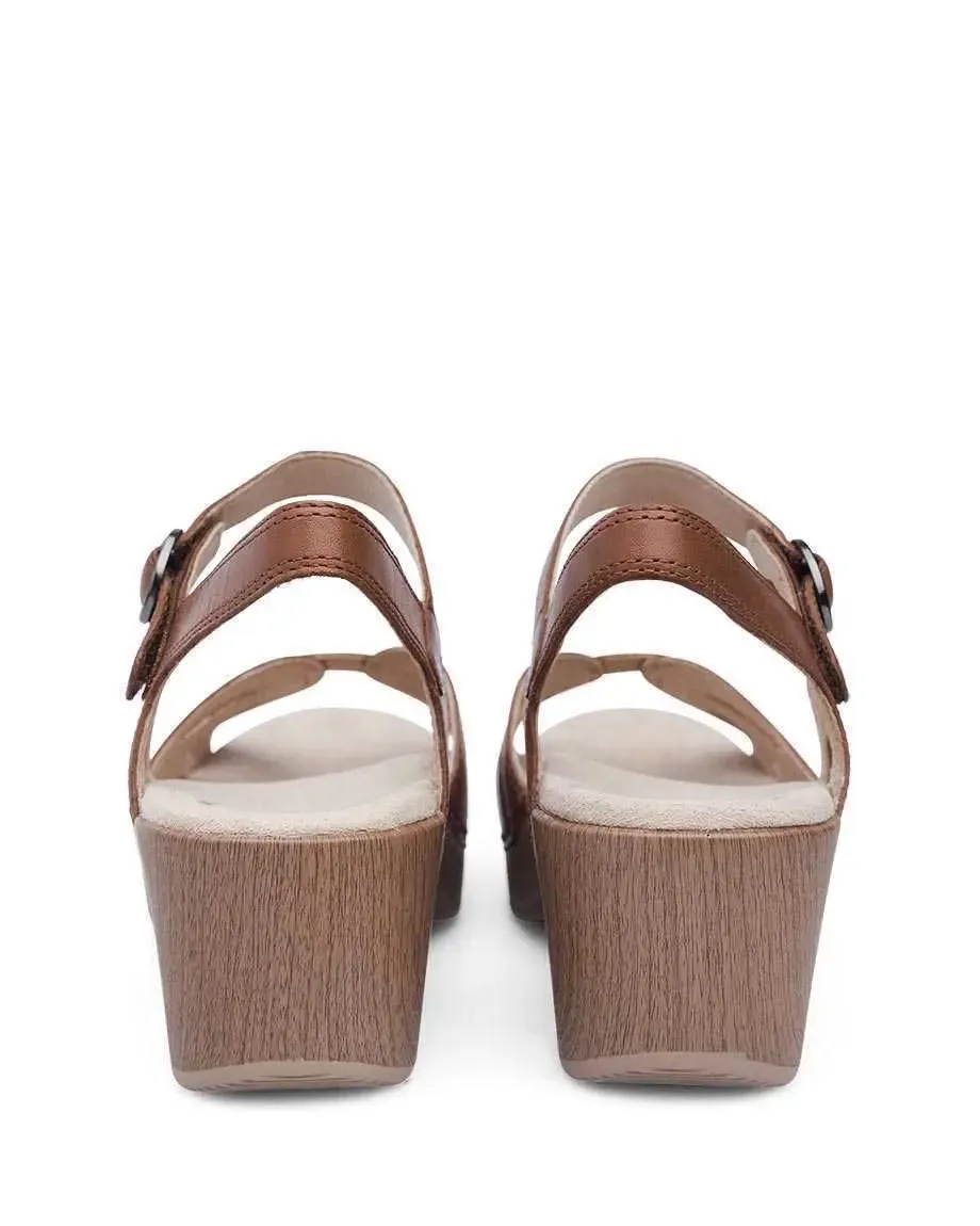 Women’s Dansko Season Sandal – Effortless Comfort with a Custom Fit