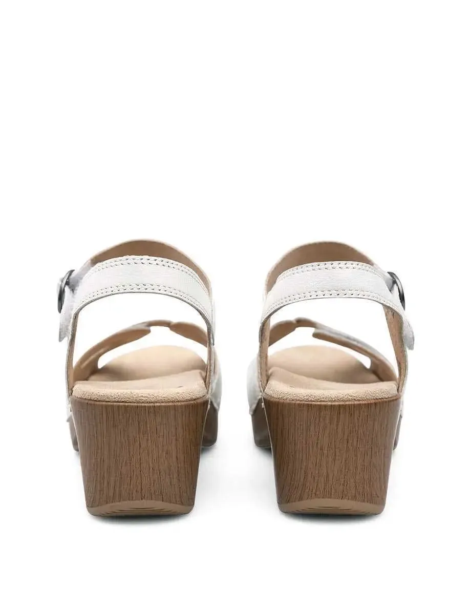 Women’s Dansko Season Sandal – Effortless Comfort with a Custom Fit