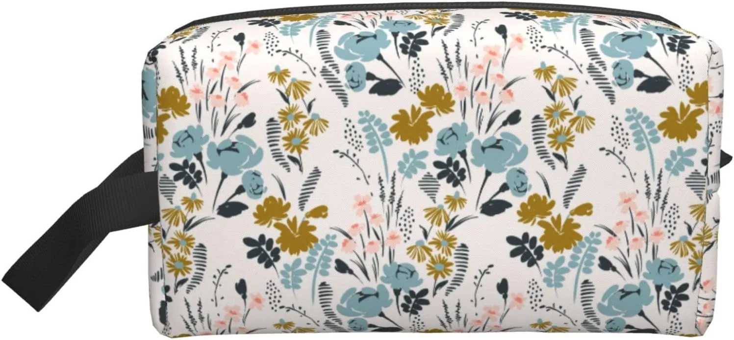 YISHOW Floral Pattern Travel Makeup Bag Women Cosmetic Bag Adorable Roomy Toiletry Bag With Zipper